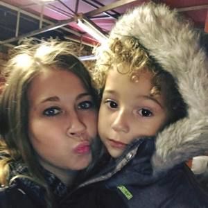 Meet your Posher, Candace